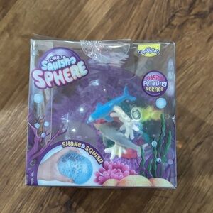 Orb SquishO Sphere with Magical Floating Scenes viral squishy